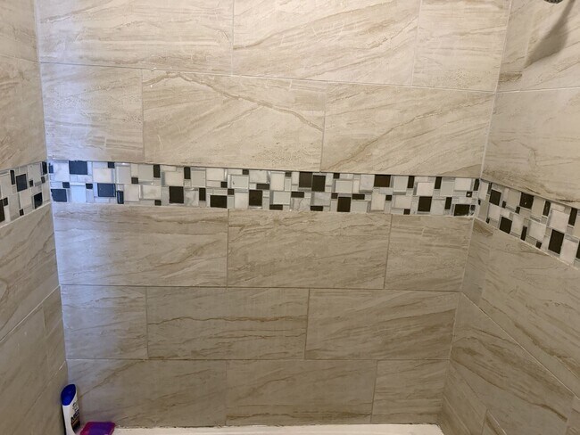 Building Photo - 10108 S State St