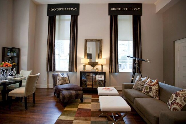 Building Photo - 412 N Ervay-551.24