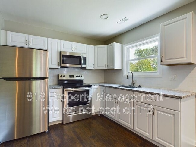 Building Photo - 6724 Sycamore Ave