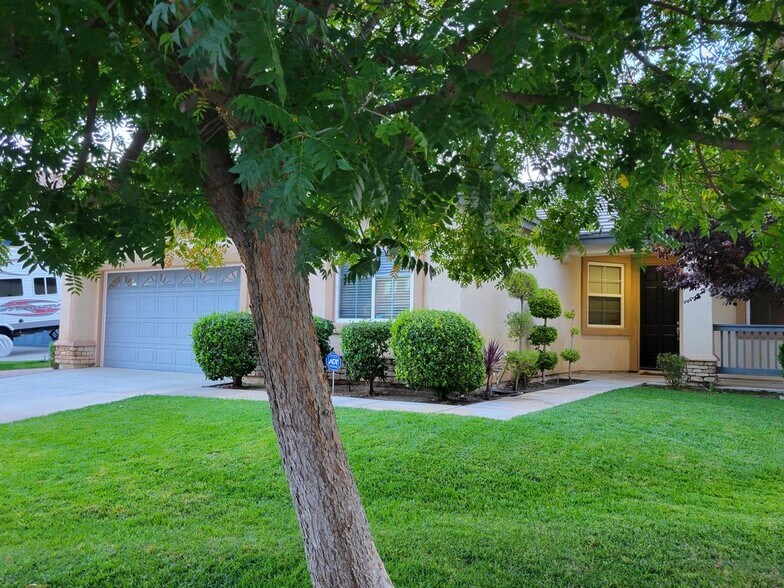 Building Photo - 2274 Purple Finch Ct