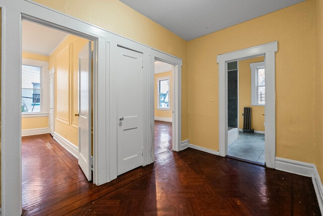 Building Photo - 187-189 Renner - 2