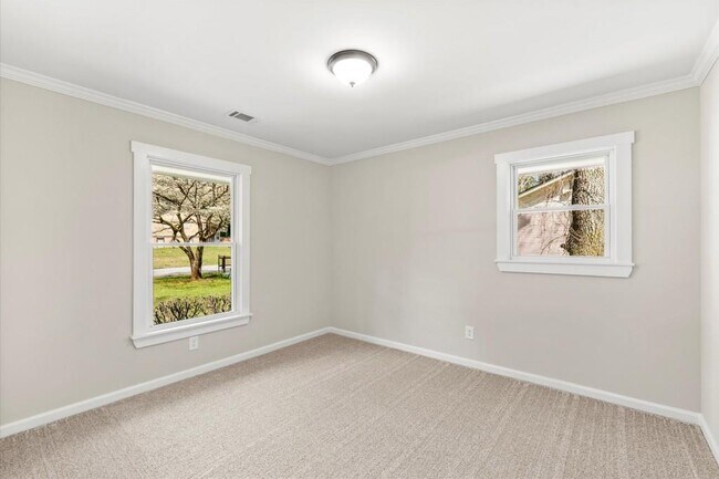 Building Photo - 4149 Allegiance Ave SW