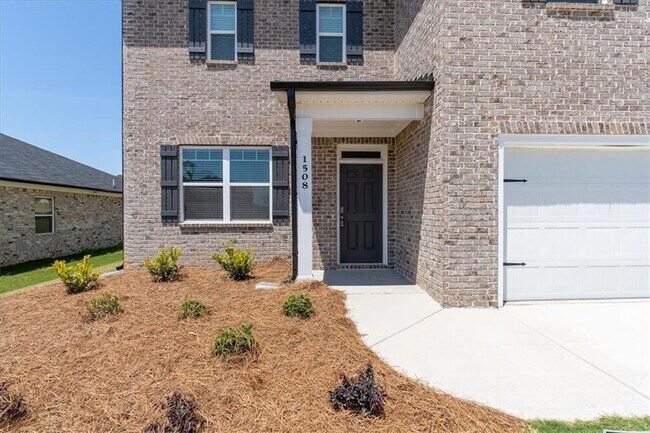 Building Photo - 1508 Brangus Dr