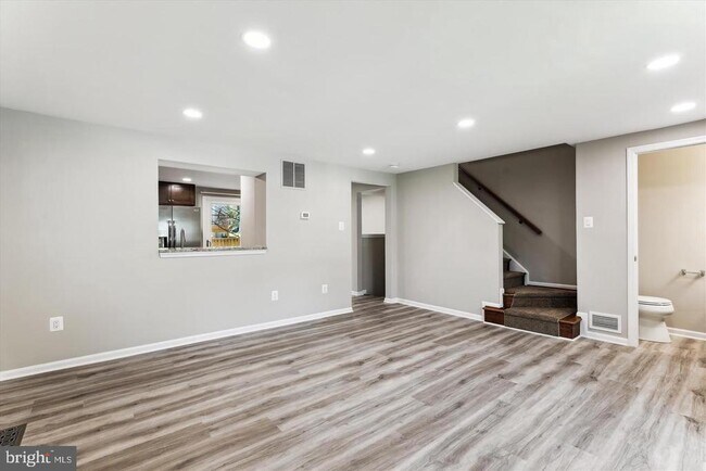 Building Photo - 8345 Silver Trumpet Dr