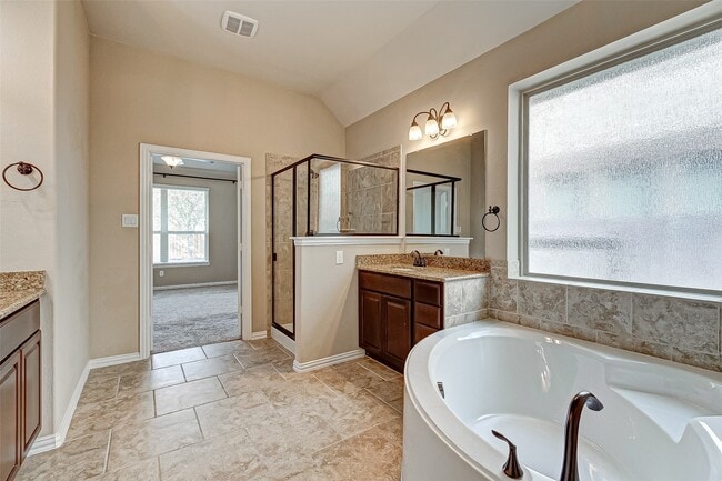 Building Photo - 4814 Sequoia Park Ln
