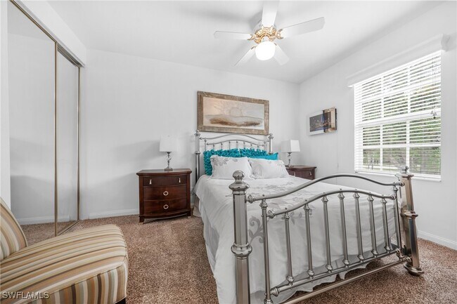 Building Photo - 5633 Cove Cir