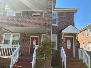 Building Photo - Three Bedroom Condo - Centrally Located Suffolk!