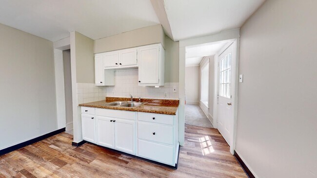 Building Photo - Brooklyn Center - 3 Bedroom Single Family ...