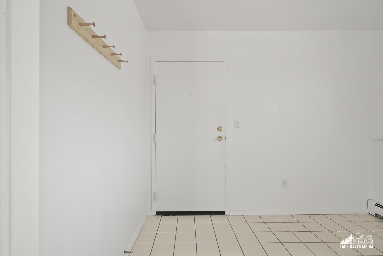 Building Photo - 19033 Whirlaway Rd
