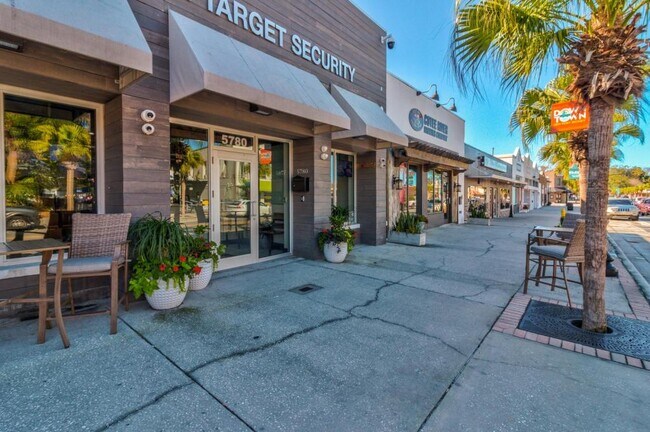 Building Photo - 4632 Marine Pkwy
