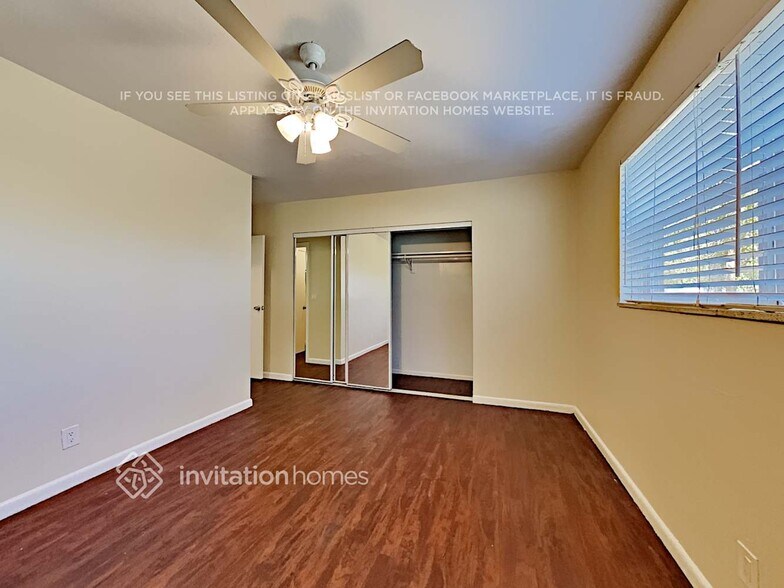 Building Photo - 4725 NW 2nd Ct