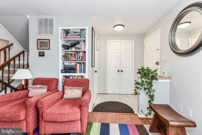 Building Photo - 261 Gundry Dr