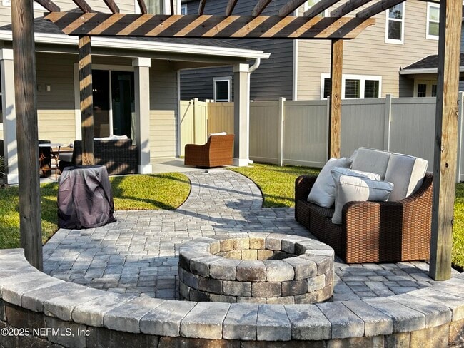 Building Photo - 94 Stonecrest Dr