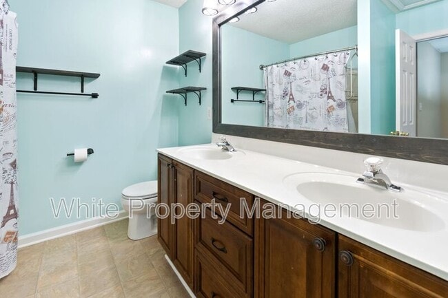 Building Photo - 12391 Paperbark Cir