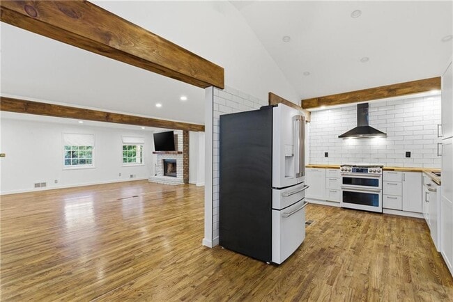 Building Photo - 3143 Claiborne Dr NW