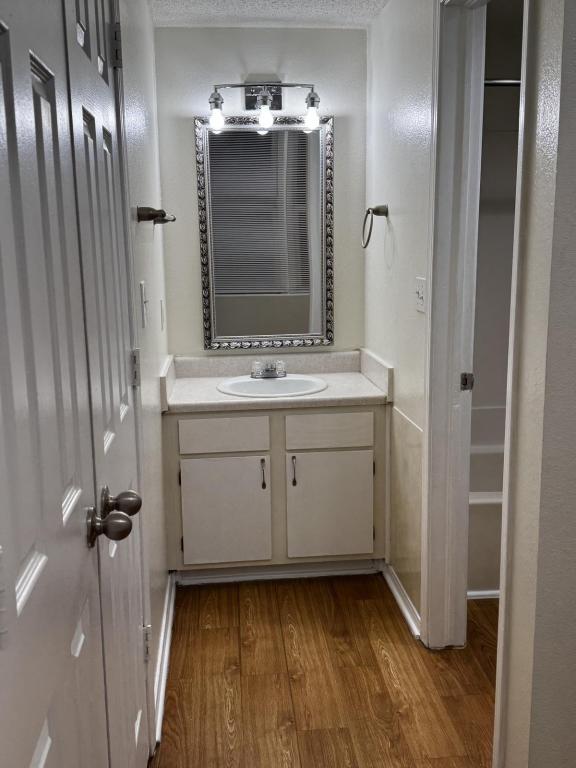 Building Photo - 130 E Central Ave