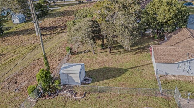 Building Photo - 1529 Larkin Rd