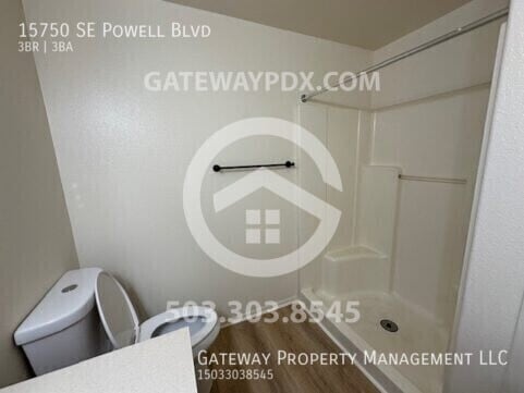 Building Photo - 15750 SE Powell Blvd