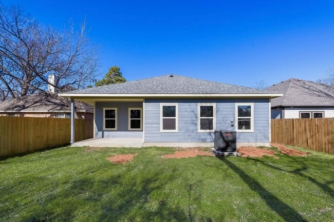 Building Photo - 2716 Brigham Ln