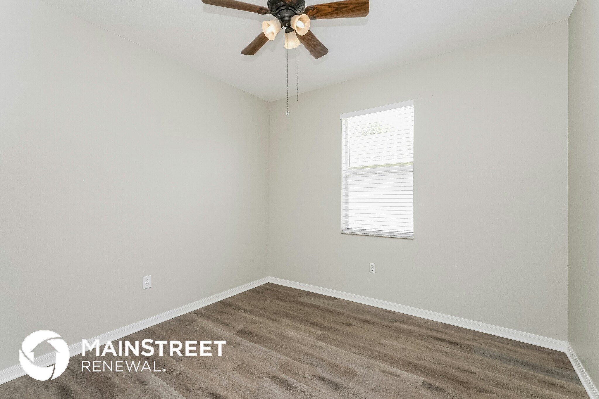 Building Photo - 15472 Long Cypress Dr