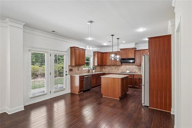 Building Photo - 5811 Kendrix Ridge Dr