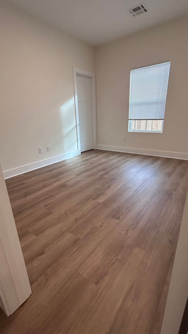 Building Photo - 16824 W Kashmir St