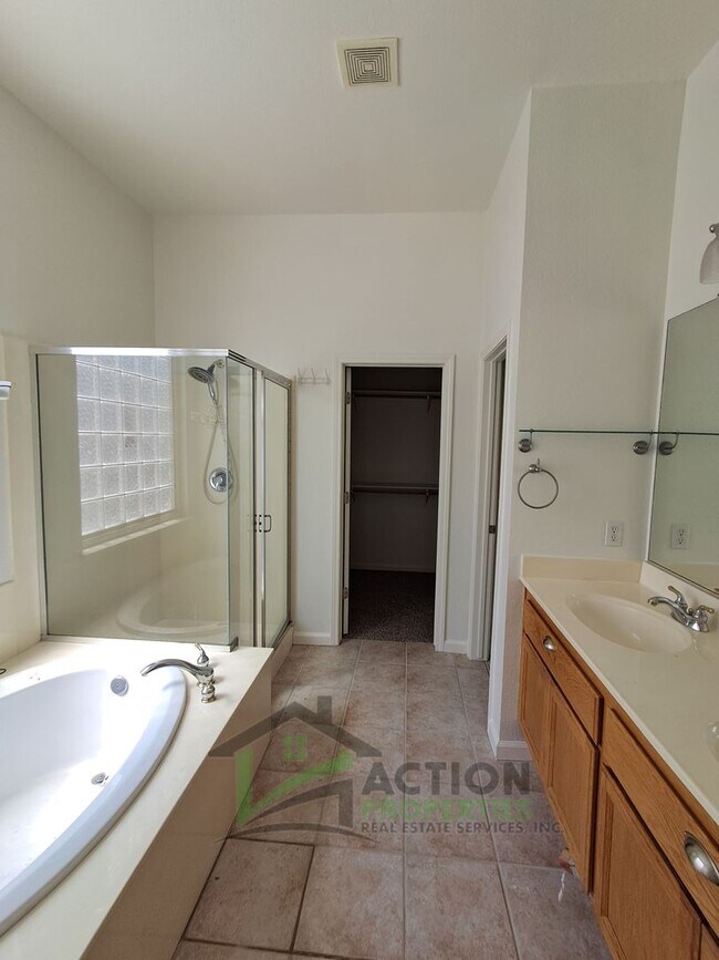 Building Photo - 7197 Marblethorpe Dr