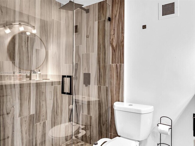 Building Photo - 1200 West Ave