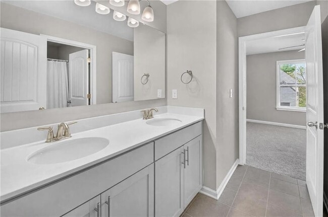 Building Photo - 205 Orchard Trail