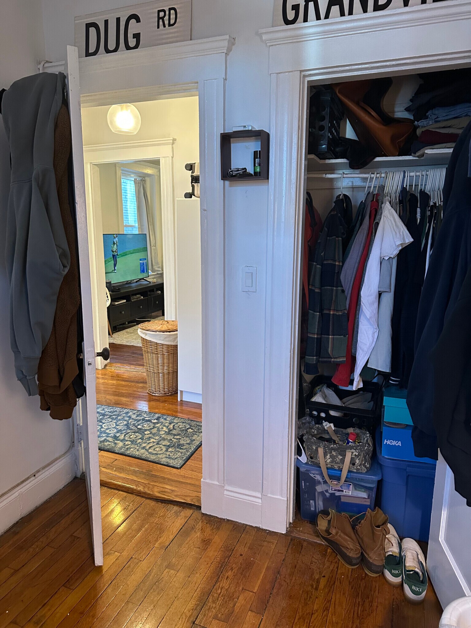 Building Photo - 90 Brainerd Rd