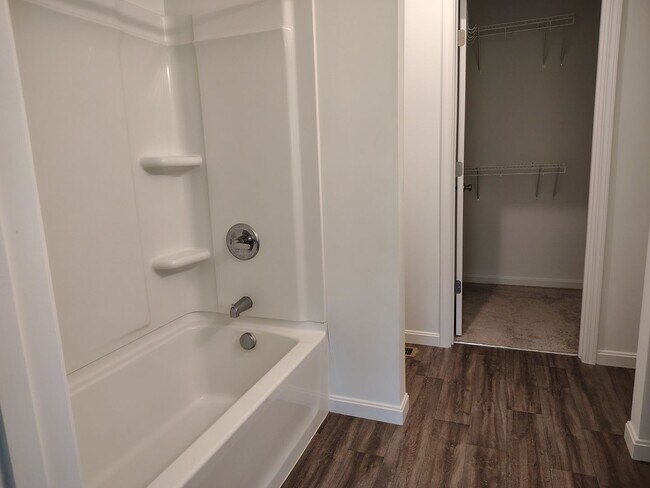 Building Photo - 1458 Catford Ct
