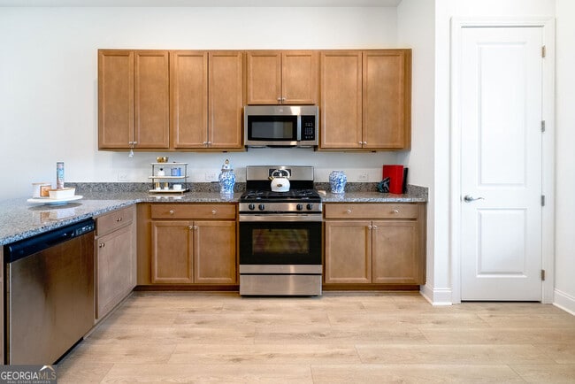 Building Photo - 106 Club Cresswind Dr