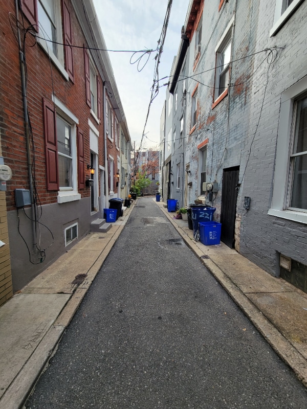 Building Photo - 223 Mercer St