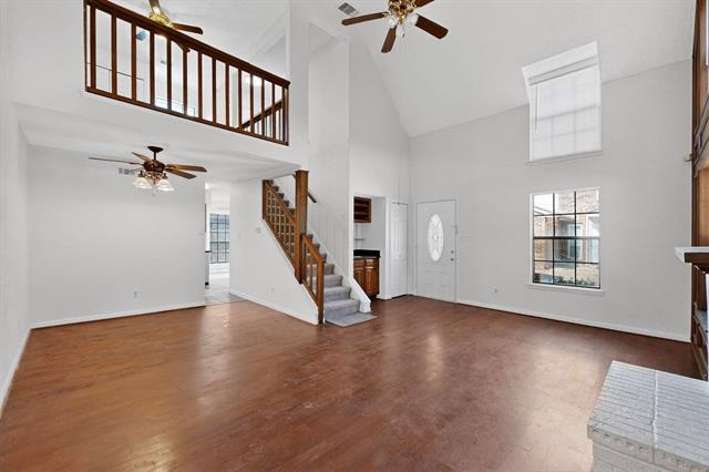 Building Photo - 100 Shinoak Valley