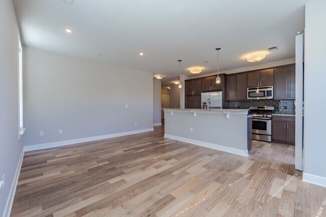 Building Photo - Marlton Gateway Apartments