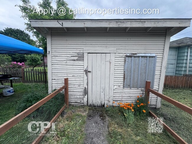 Building Photo - 238 B St SW