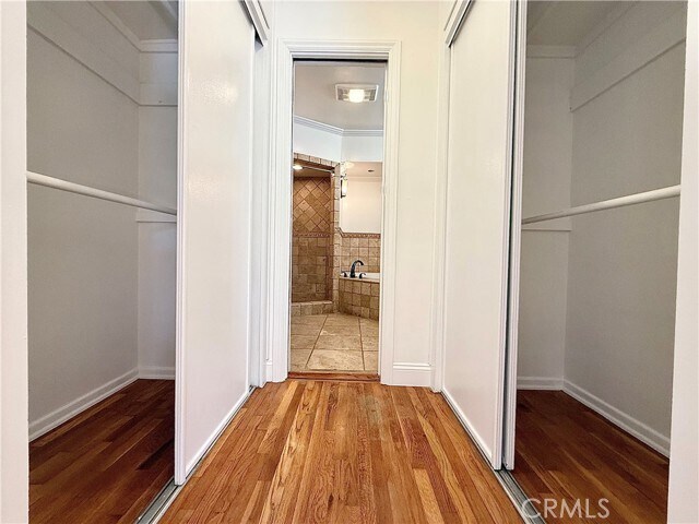 Building Photo - 22346 Burbank Blvd