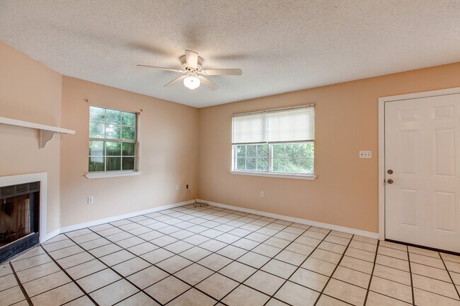 Building Photo - 5596 Daugherty Rd