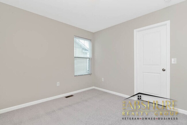 Building Photo - 436 Stapleford Ln