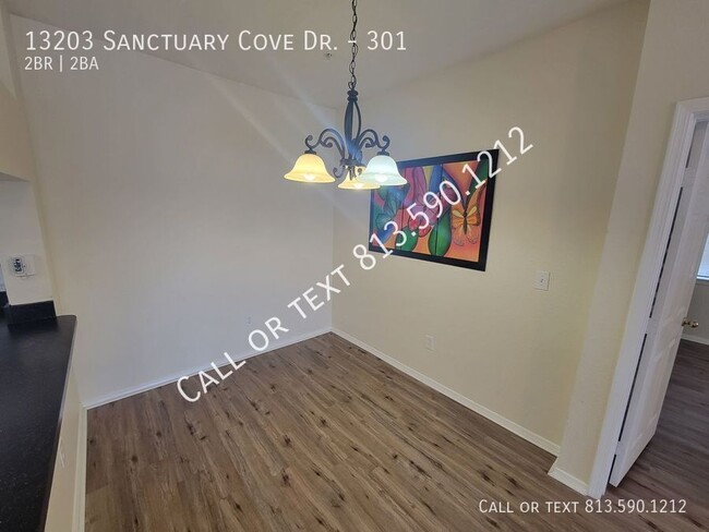 Building Photo - Spacious Tampa Condo