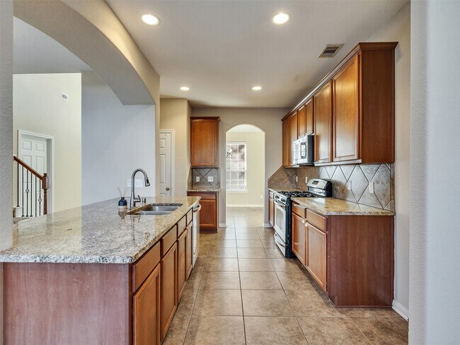 Building Photo - 2750 Villa Bella Ct