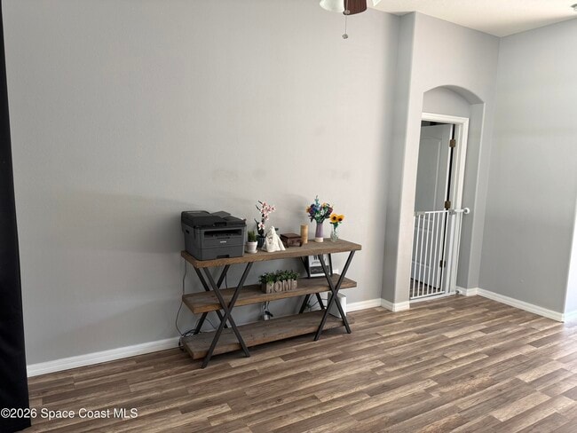 Building Photo - 110 Ridgemont Cir SE