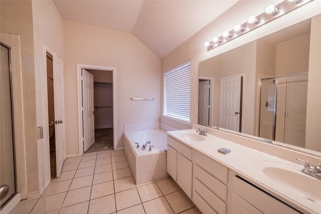 Building Photo - 7509 Dalton Dr