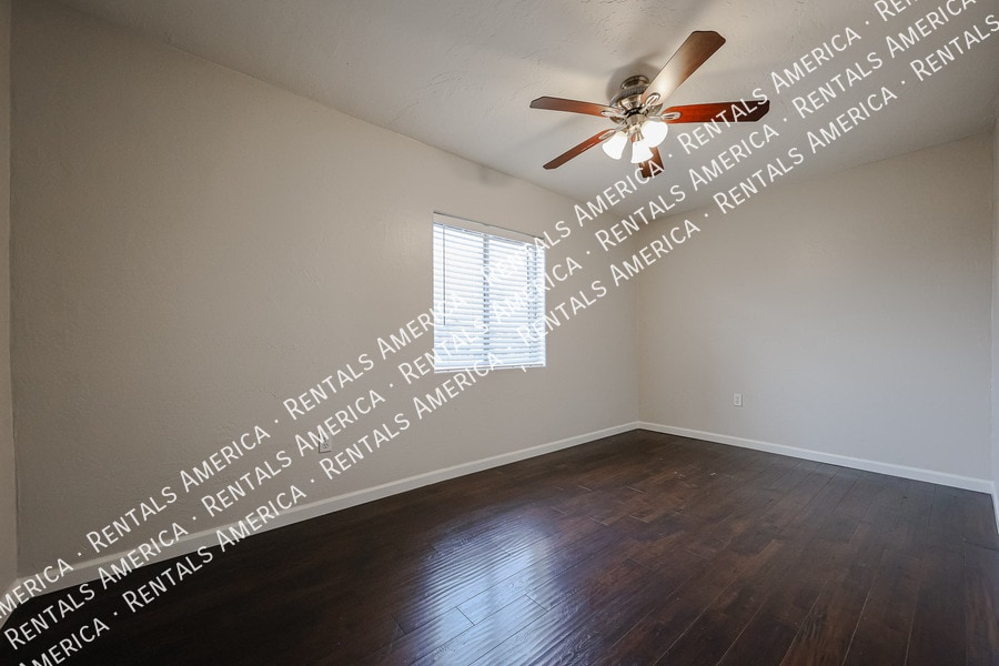 Building Photo - 1713 W Oraibi Dr