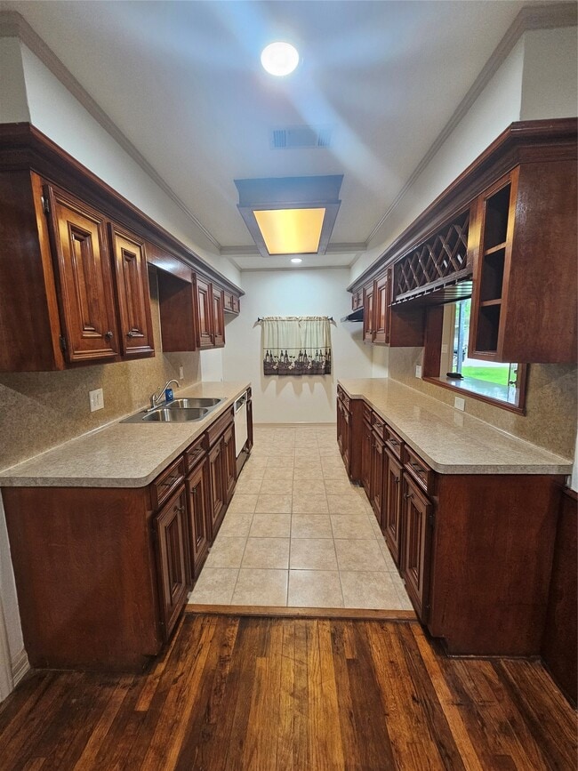 Building Photo - 10230 Pillot St