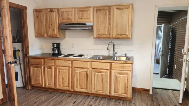 Building Photo - 6826 Willow Vista Ct