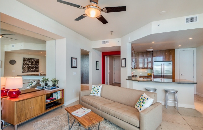 Building Photo - 140 E Rio Salado Pkwy