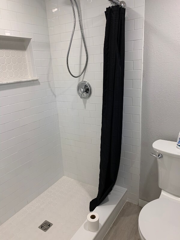 Building Photo - 1116 17th St W