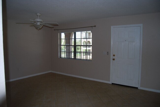 Building Photo - QUIET, PEACEFUL, ACROSS FROM STETSON
