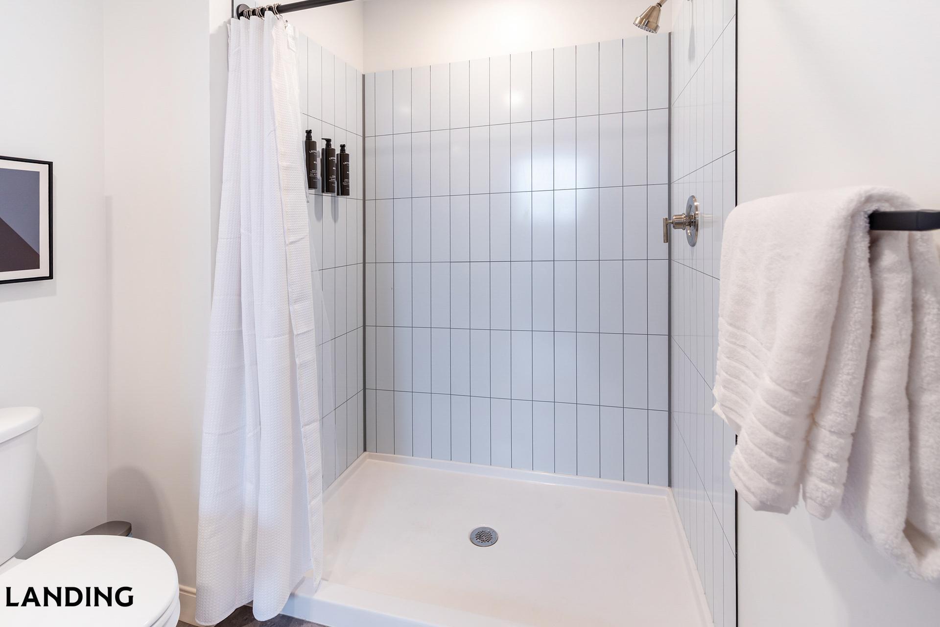 Building Photo - 5000 Euclid Ave